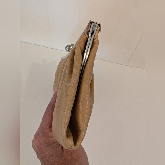 Vintage HOBO International Tan Leather Framed Convertible Clutch Shoulder Bag - Picture 11 of 16